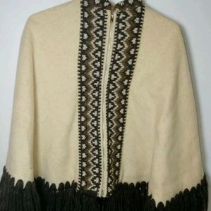 Icewool shawl, cream and brown